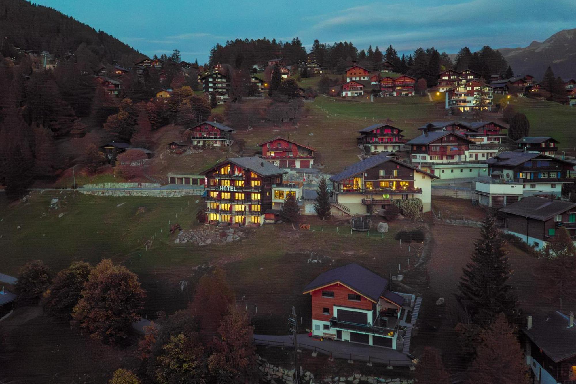 Hotel Bellwald Exteriör bild