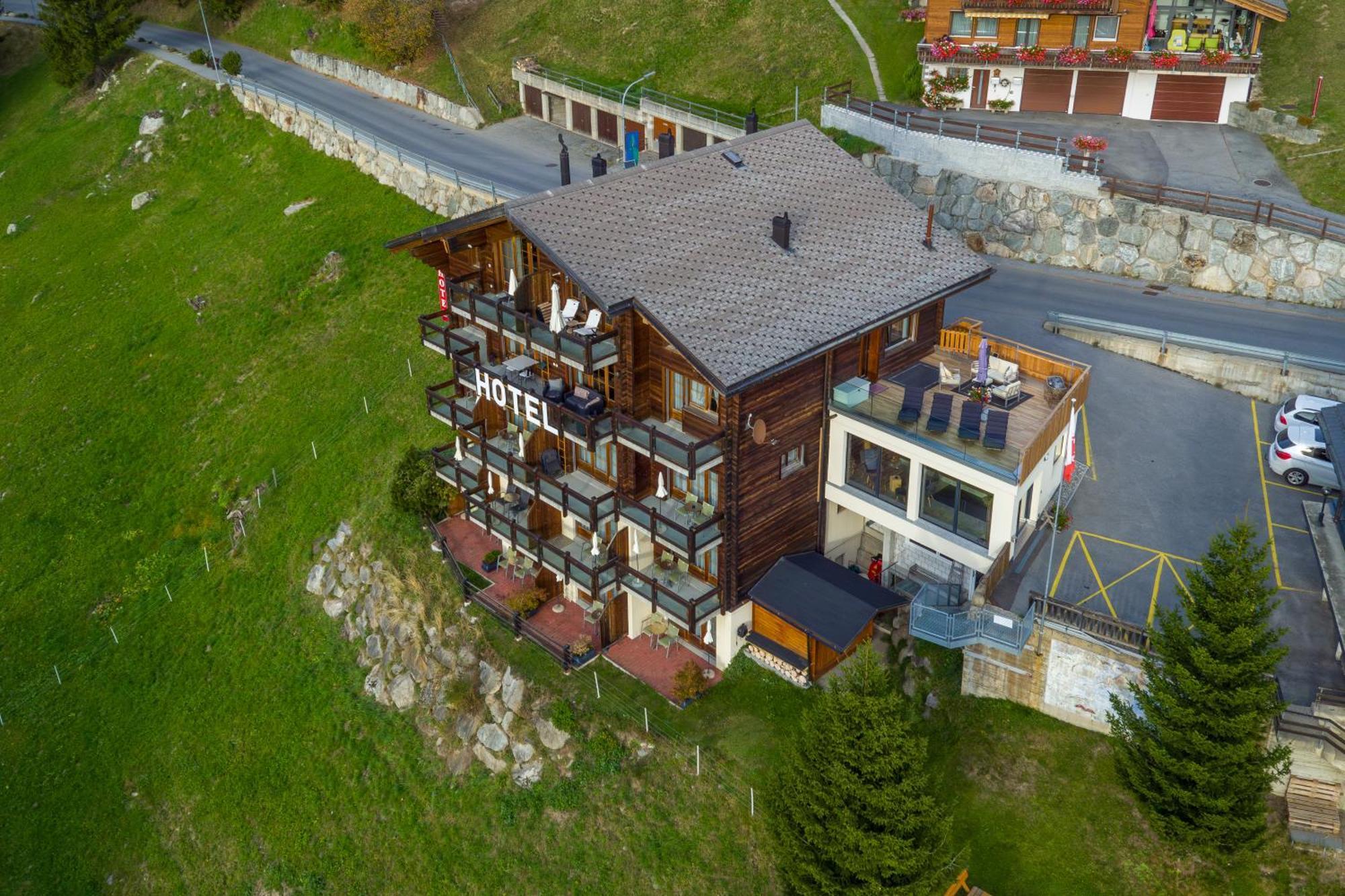 Hotel Bellwald Exteriör bild